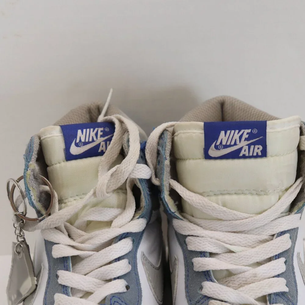 Nike Air Jordan Women's Athletic Shoes‎ Gray and White High Tops Size 7
